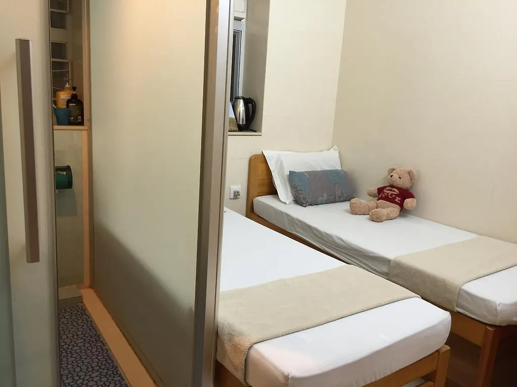 Sunny Day Guest House Hong Kong China